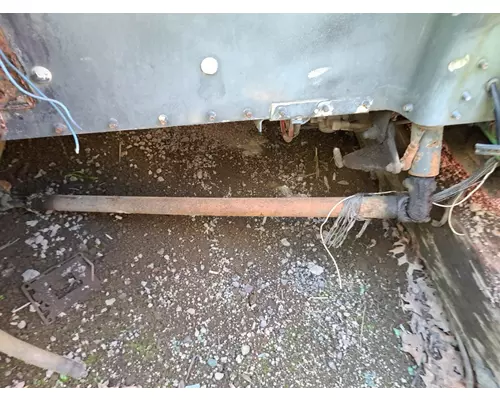 KENWORTH C500 Cab Mount