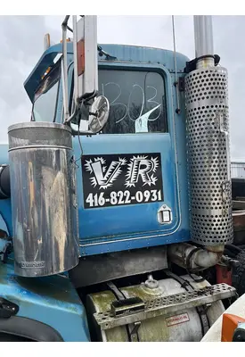 KENWORTH C500 Cab Mount