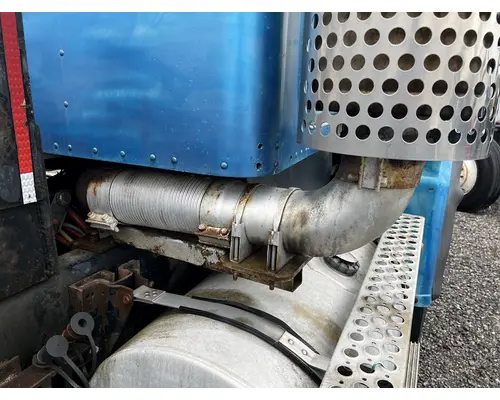 KENWORTH C500 Cab Mount