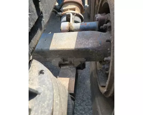 KENWORTH C500 Differential Housing (Single or Rear)