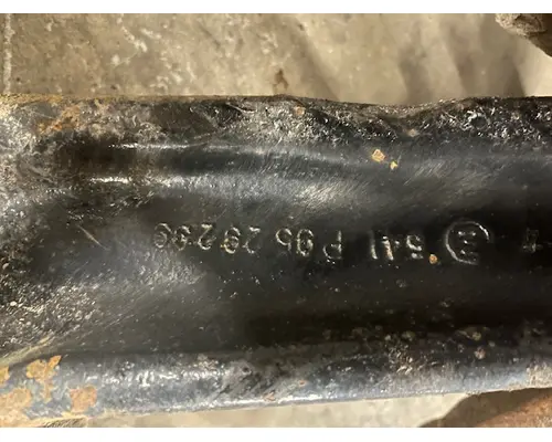 KENWORTH EATON / SPICER Axle Assembly, Front (Steer)