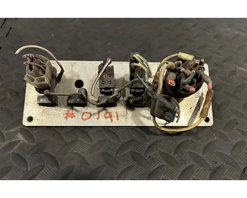 KENWORTH FLD120 Switch, misc 