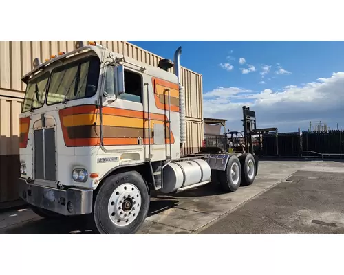 KENWORTH K100 Vehicle For Sale