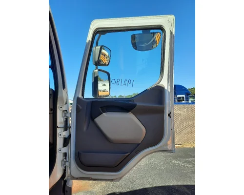KENWORTH K270 2013-2026 DOOR ASSEMBLY, FRONT