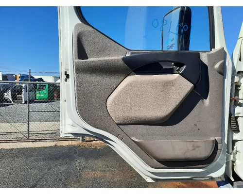 KENWORTH K270 2013-2026 DOOR ASSEMBLY, FRONT