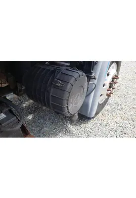 KENWORTH K270 AIR CLEANER