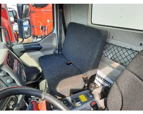 KENWORTH K270 CAB
