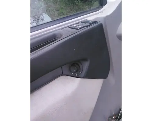 KENWORTH K370 2013-2026 DOOR ASSEMBLY, FRONT