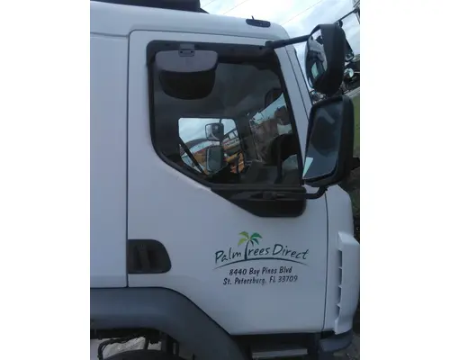 KENWORTH K370 2013-2026 DOOR ASSEMBLY, FRONT