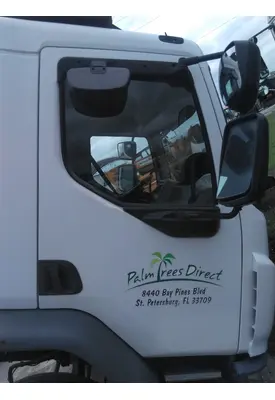 KENWORTH K370 2013-2026 DOOR ASSEMBLY, FRONT