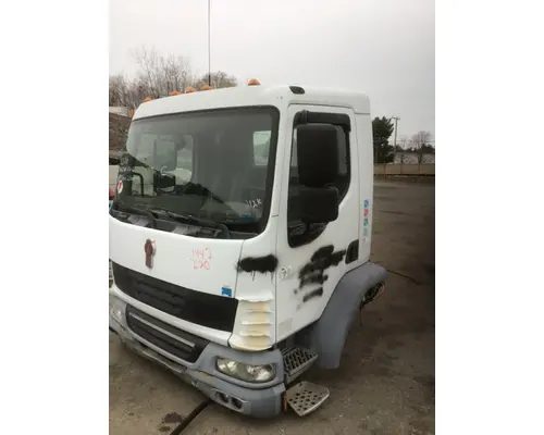 KENWORTH K370 Cab