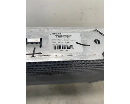 KENWORTH K370 Charge Air Cooler (ATAAC)