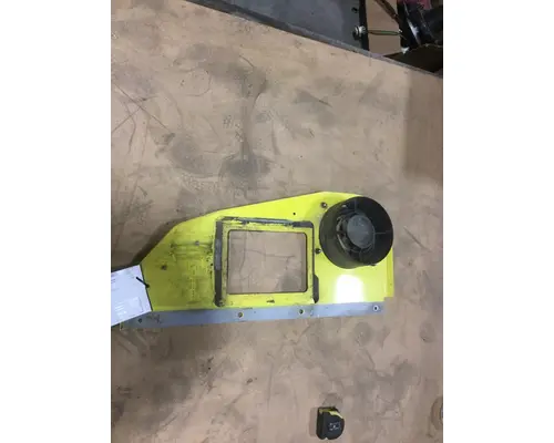 KENWORTH MISC AIR CLEANER