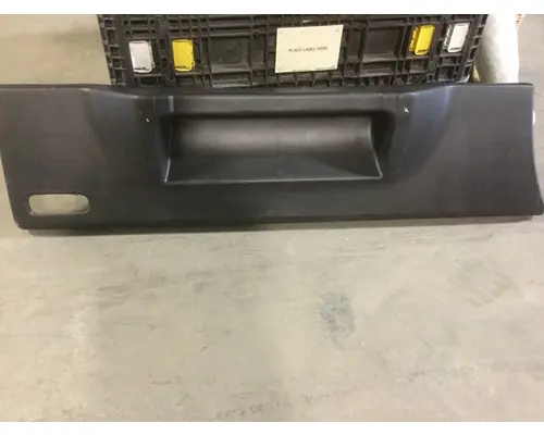 KENWORTH MISC BODY PARTS