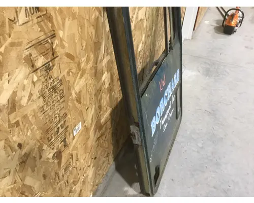 KENWORTH MISC DOOR-FRONT