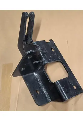 KENWORTH PACCAR / PETERBILT Brackets, Misc.