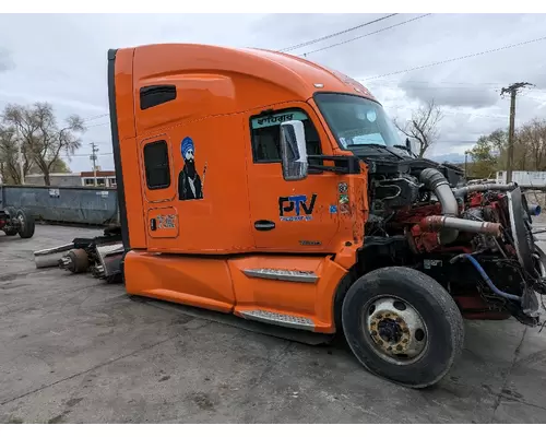 KENWORTH PARTS ONLY Cab Assembly