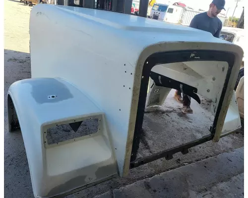 KENWORTH PARTS ONLY Hood 