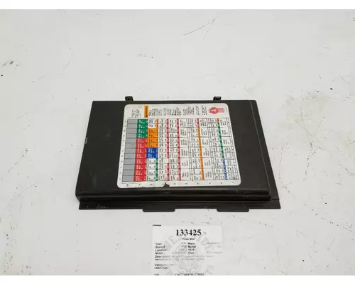 KENWORTH S22-1146-410 Fuse Box