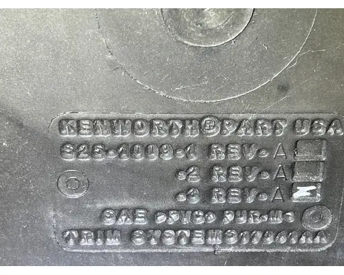 KENWORTH S25-1009-3 Glove Box