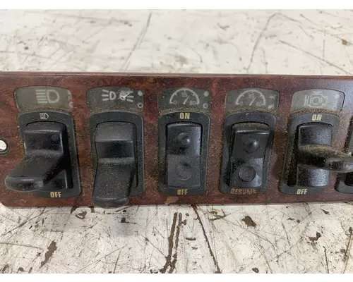 KENWORTH S64-1041-9 Switch Panel