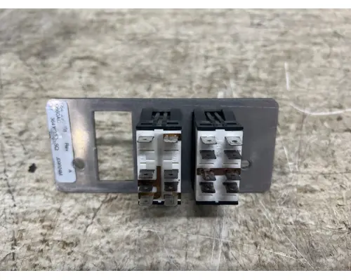 KENWORTH S64-1299-1111 Switch Panel
