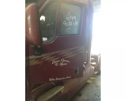 KENWORTH T-2000 Door Assembly, Front