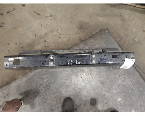 KENWORTH T-680 724 Crossmembers