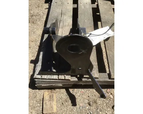 KENWORTH T-680 Cab Mount 119