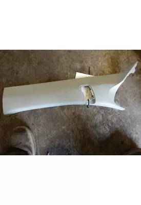 KENWORTH T-680 Door Panel (Trim)