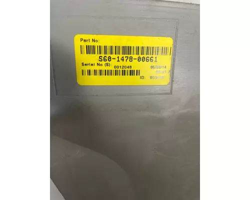 KENWORTH T-680 Door Panel (Trim)