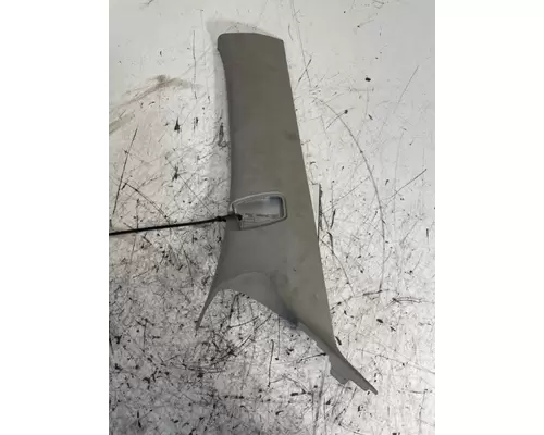 KENWORTH T-680 Door Panel (Trim)