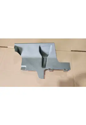 KENWORTH T-680 Door Panel (Trim)