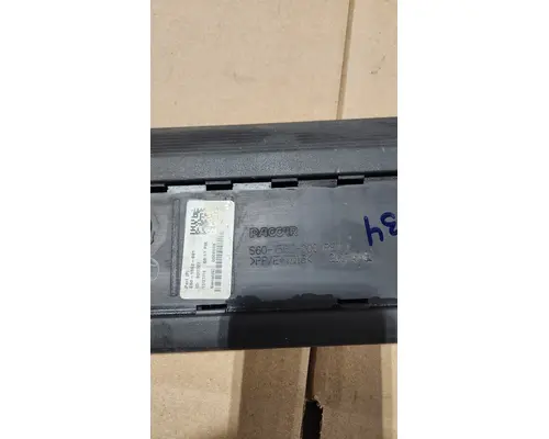 KENWORTH T-680 Door Panel (Trim)