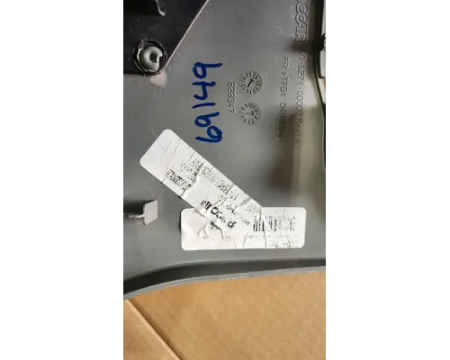 KENWORTH T-680 Door Panel (Trim)