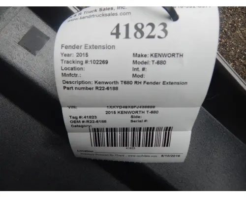 KENWORTH T-680 Fender Extension
