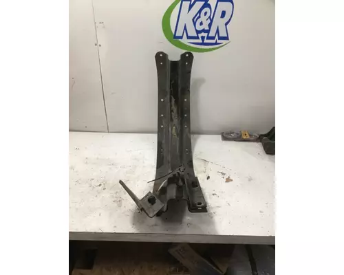 KENWORTH T-680 Fuel Tank Support