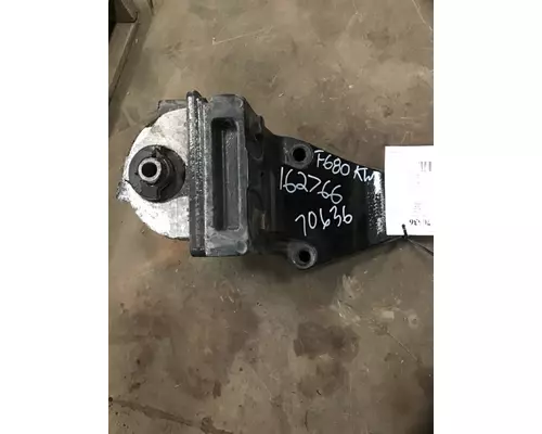 KENWORTH T-680 Mounts, Cab