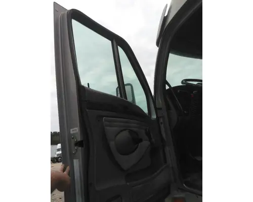 KENWORTH T2000 1997-2010 DOOR ASSEMBLY, FRONT