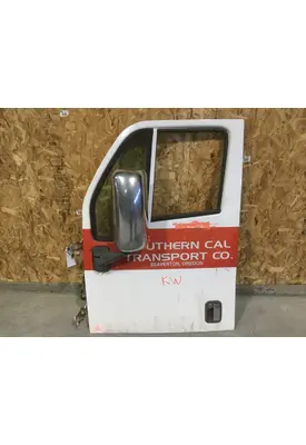 KENWORTH T2000  DOOR-FRONT