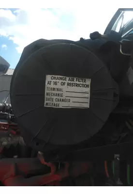KENWORTH T2000 AIR CLEANER