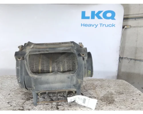 KENWORTH T2000 AIR CLEANER