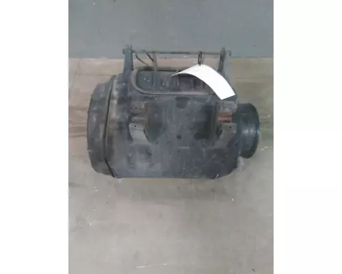 KENWORTH T2000 AIR CLEANER