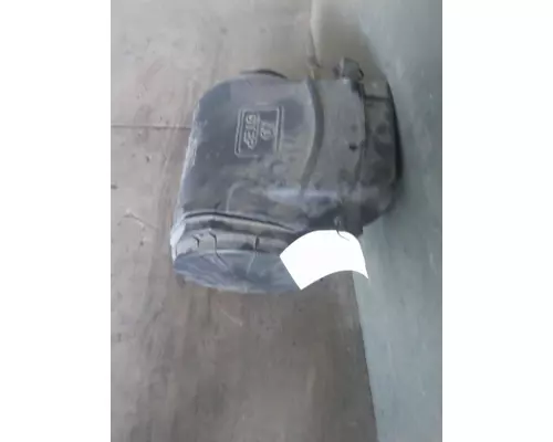KENWORTH T2000 AIR CLEANER
