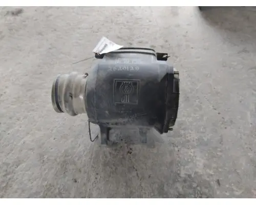KENWORTH T2000 AIR CLEANER