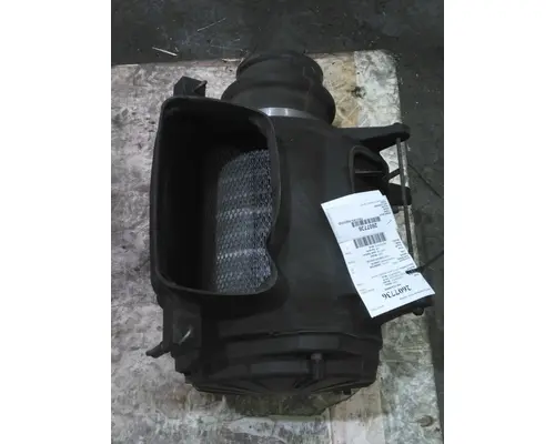 KENWORTH T2000 AIR CLEANER