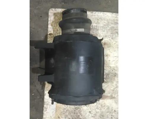 KENWORTH T2000 AIR CLEANER