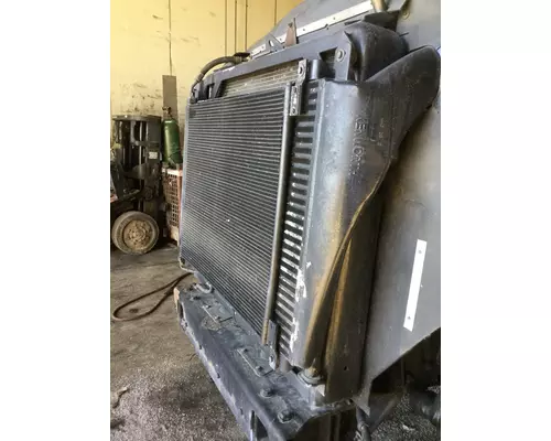 KENWORTH T2000 AIR CONDITIONER CONDENSER