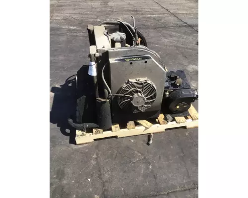 KENWORTH T2000 AUXILIARY POWER UNIT