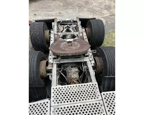 KENWORTH T2000 Axle Housing (Front)